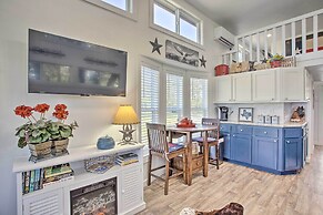 4 Mi to Dtwn: Mckinney Tiny Home w/ Fire Pit