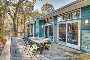 Southern Shores Family Retreat Mins to Beach!
