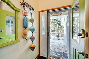 Southern Shores Family Retreat Mins to Beach!