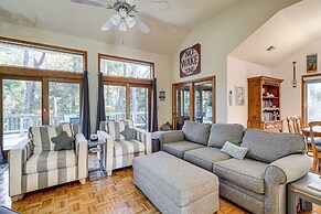 Southern Shores Family Retreat Mins to Beach!