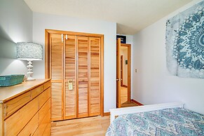 Southern Shores Family Retreat Mins to Beach!