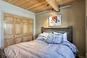 Cozy Crested Butte Condo - Walk to Ski Lift!