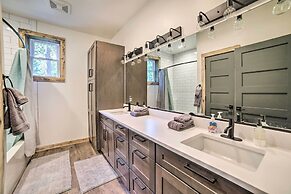 Swiss Cabin in Mack's Inn: Game Room & Fire Pit!