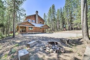 Contemporary Cabin w/ Game Room & Fire Pit