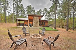 'nature Resides' Cabin w/ Hot Tub & Fire Pit!