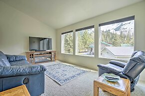 Cabin w/ Hot Tub & Views: 1 Mile to Alyeska Resort