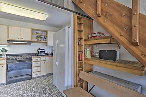 Cabin w/ Hot Tub & Views: 1 Mile to Alyeska Resort