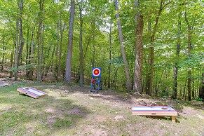 Cabin w/ Deck & Screened-in Porch in New Market!