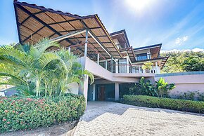 Luxury Home w/ Views & Infinity Pool: Near Beach!