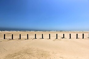 Near Beach & Golfing: Port Aransas Condo w/ Deck