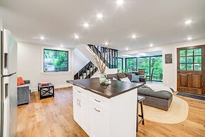 Sawyer Retreat w/ Fire Pit < 2 Mi to Beaches!