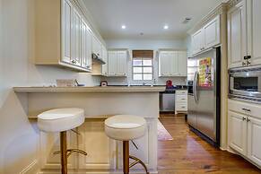 Large, Elegant Home < 2 Miles to Ole Miss!