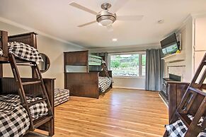 Dock, Deck & Boat Slip: Lakefront Eucha Home