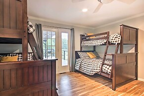 Dock, Deck & Boat Slip: Lakefront Eucha Home