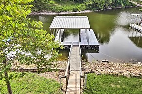 Dock, Deck & Boat Slip: Lakefront Eucha Home