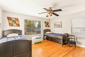 Spacious Family Home w/ Garage Game Room & Office!