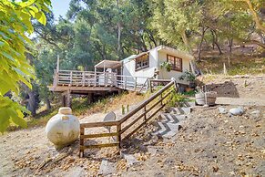 Topanga Canyon Rustic Treetop Trailer on 16 Acres!