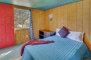 Topanga Canyon Rustic Treetop Trailer on 16 Acres!