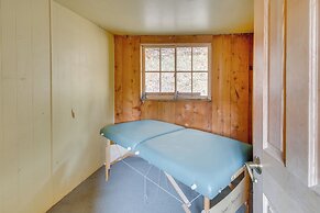 Topanga Canyon Rustic Treetop Trailer on 16 Acres!