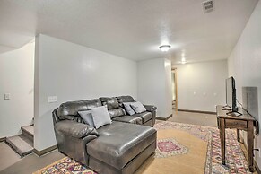 Idyllic Gem: Screened Porch, 1/2 Mi to River!