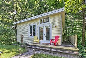 Quiet Saugatuck Studio w/ Patio - Walk to Dtwn!