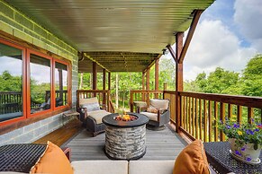 1 Mi to Beech Mtn: Cabin w/ Fire Pit & Bbq!