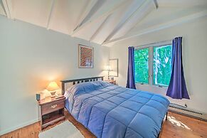 Couples Getaway Near Beaches: Northport Cottage