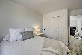 Close to Parks & Brews: Sunny Grants Pass Apt!