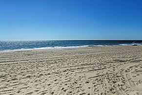 Direct Beach Access: Ocean City Getaway