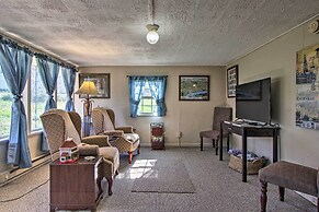 2 Mi to Downtown Knoxville: Cozy Home w/ Patio