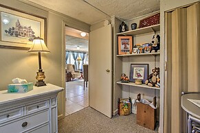 2 Mi to Downtown Knoxville: Cozy Home w/ Patio