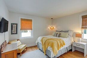 Cozy Cottage in Historic Village: Near Cedar Point