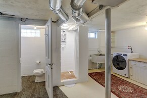 Cozy Cottage in Historic Village: Near Cedar Point