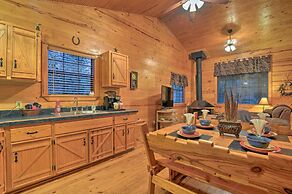 Hochatown Hideaway: Hot Tub, Grill & Fire Pit!