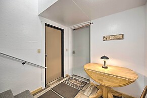 Spacious Kansas Retreat: On-site Disc Golf!
