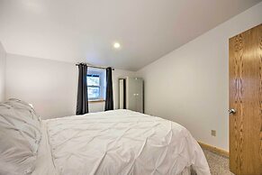 Spacious Kansas Retreat: On-site Disc Golf!