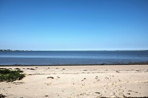 Luxe Waterfront East Quogue Home w/ Beach On-site!