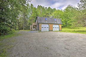 Pet-friendly Prospect Apartment: 7 Mi to Beach!