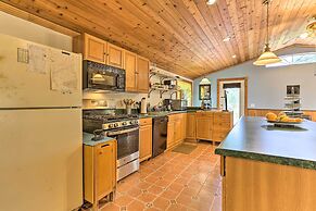 Bright Tucked-away Cabin w/ Furnished Deck + Grill