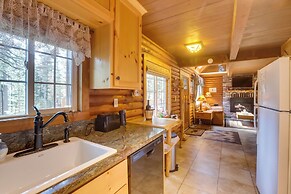 Authentic Log Cabin w/ Hot Tub in South Lake Tahoe