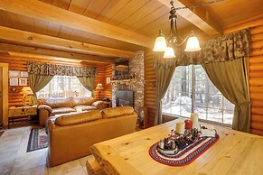 Authentic Log Cabin w/ Hot Tub in South Lake Tahoe