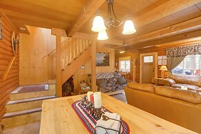 Authentic Log Cabin w/ Hot Tub in South Lake Tahoe