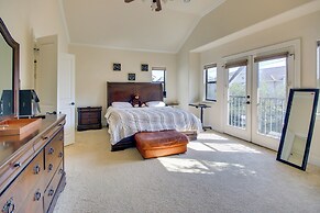 Pet-friendly Houston Home ~ 7 Mi to Downtown!