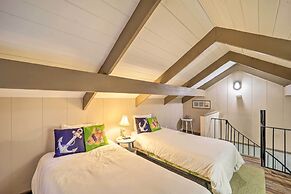 2 Mi to Beech Mtn: Blue Ridge Cabin w/ Deck