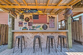 Surf City Escape w/ 6 Decks: Steps To Beach