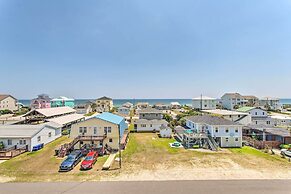 Surf City Escape w/ 6 Decks: Steps To Beach