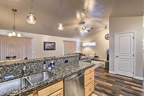 Cozy Anchorage Townhome < Half Mile to Jewel Lake!