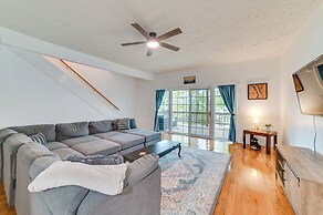 Lake Escape in Cadiz w/ Dock: Families Welcome!