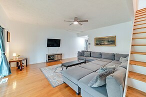 Lake Escape in Cadiz w/ Dock: Families Welcome!