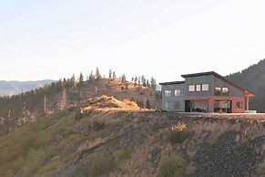 Modern Mountaintop Durango Ridge Retreat - Hot Tub